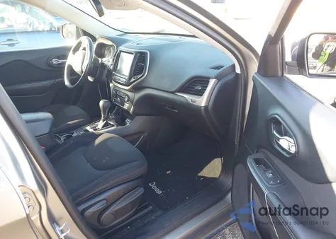 2017 Jeep Cherokee Latitude 4X4 из США, поврежденный, VIN 1C4PJMCS7HW531639